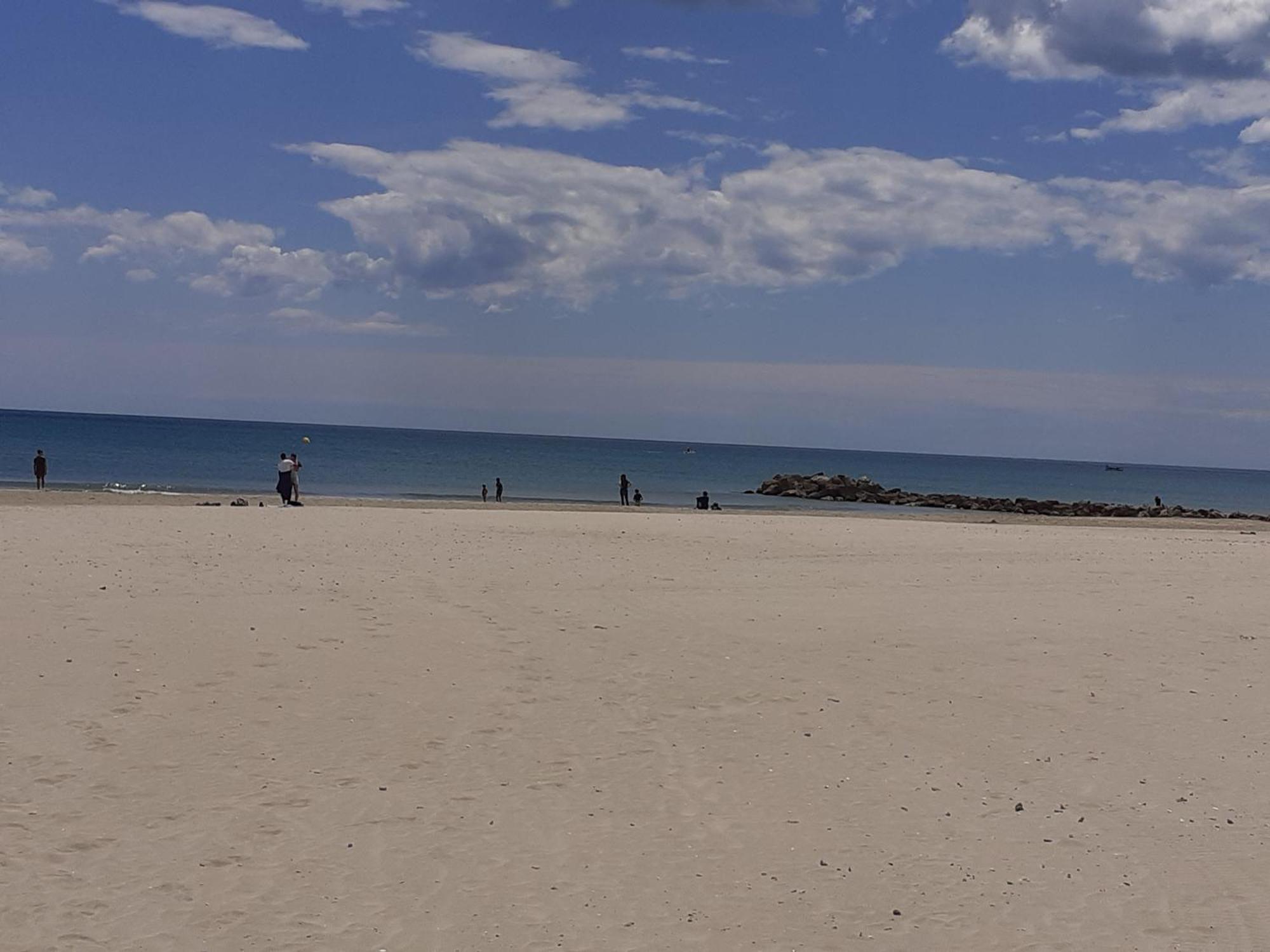Face A La Plage Palavas-les-Flots Kültér fotó